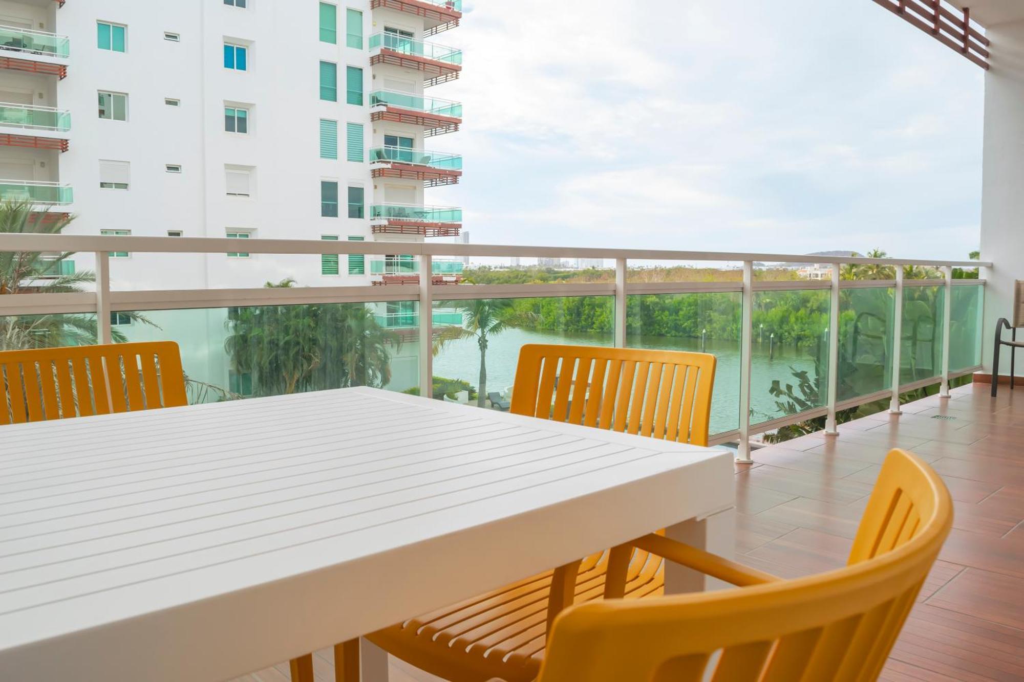 Condominio Con Una Bonita Vista Del Puerto Deportivo De G P S Rentas Mazatlan Dış mekan fotoğraf